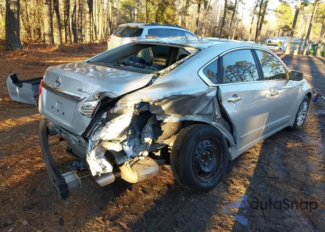 2017 Nissan Altima 2.5 S из США, поврежденный, VIN 1N4AL3AP6HC267362